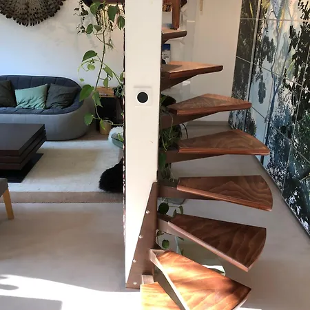 Apartment Charming House, Calm Garden In The Center Of Paris